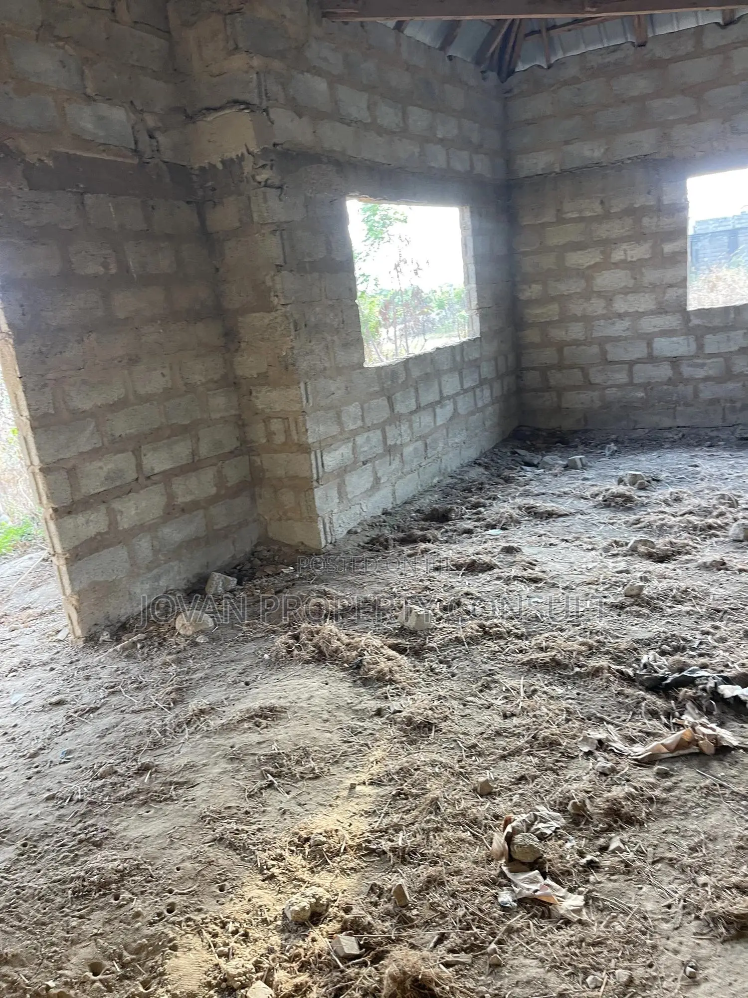 3bdrm House in Ayikai Doblo, Amasaman for sale