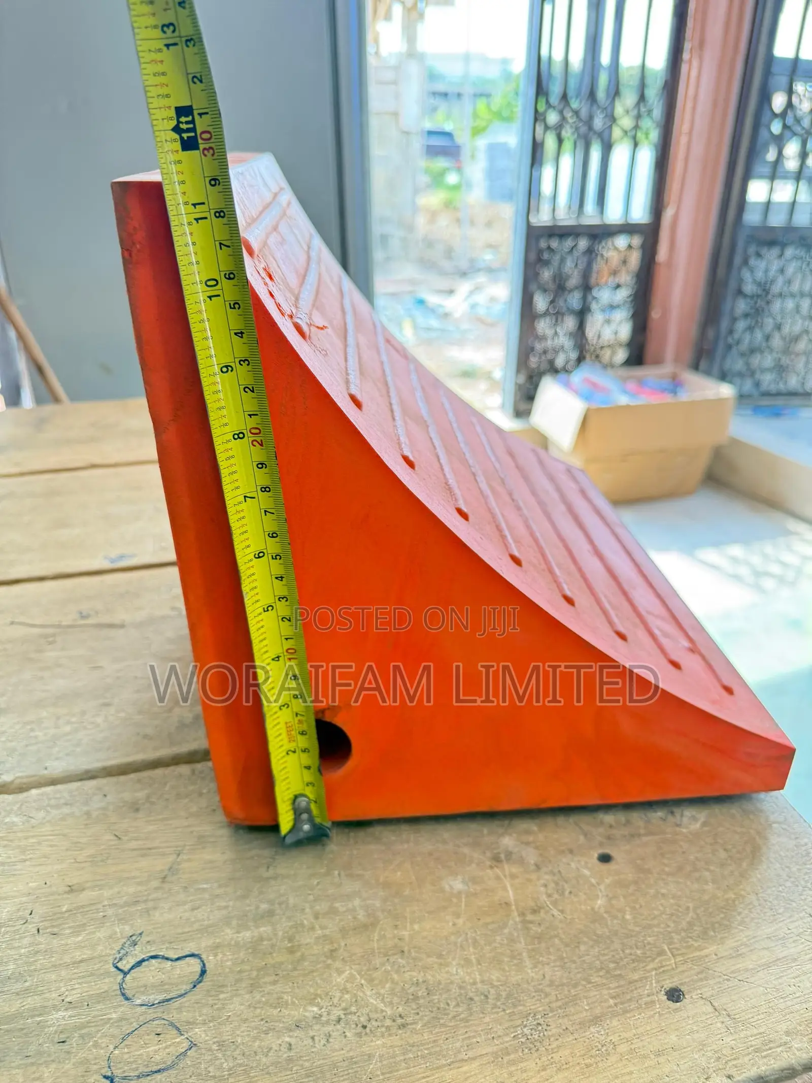 Wheel Chocks For Heavy Duty Vehicles