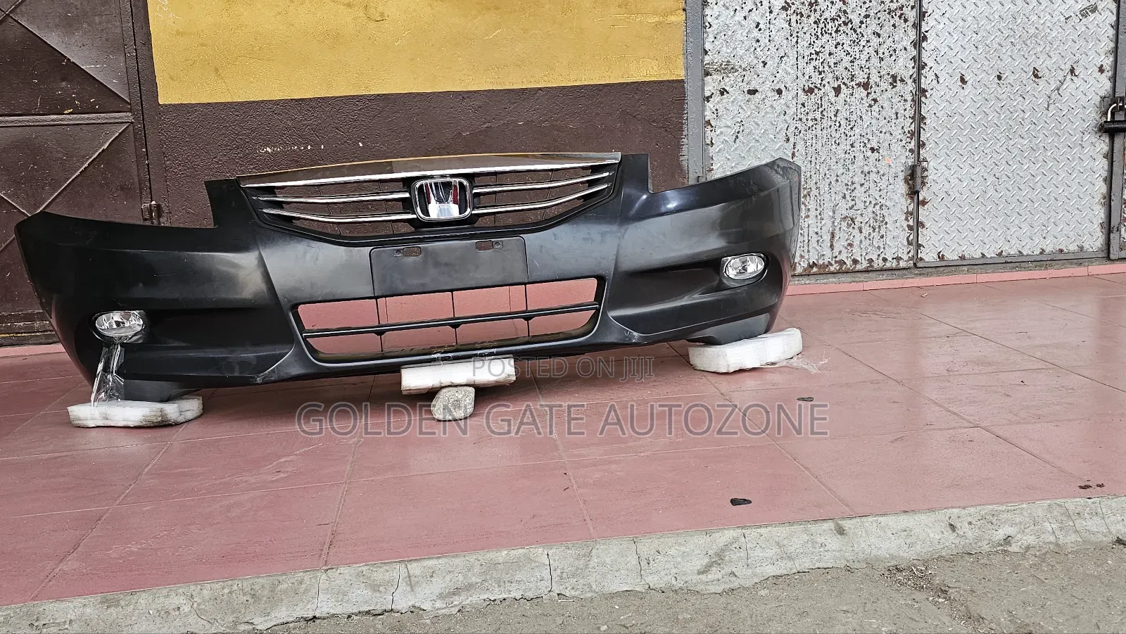 Honda Accord 2010 to 2011front Bumper Complete