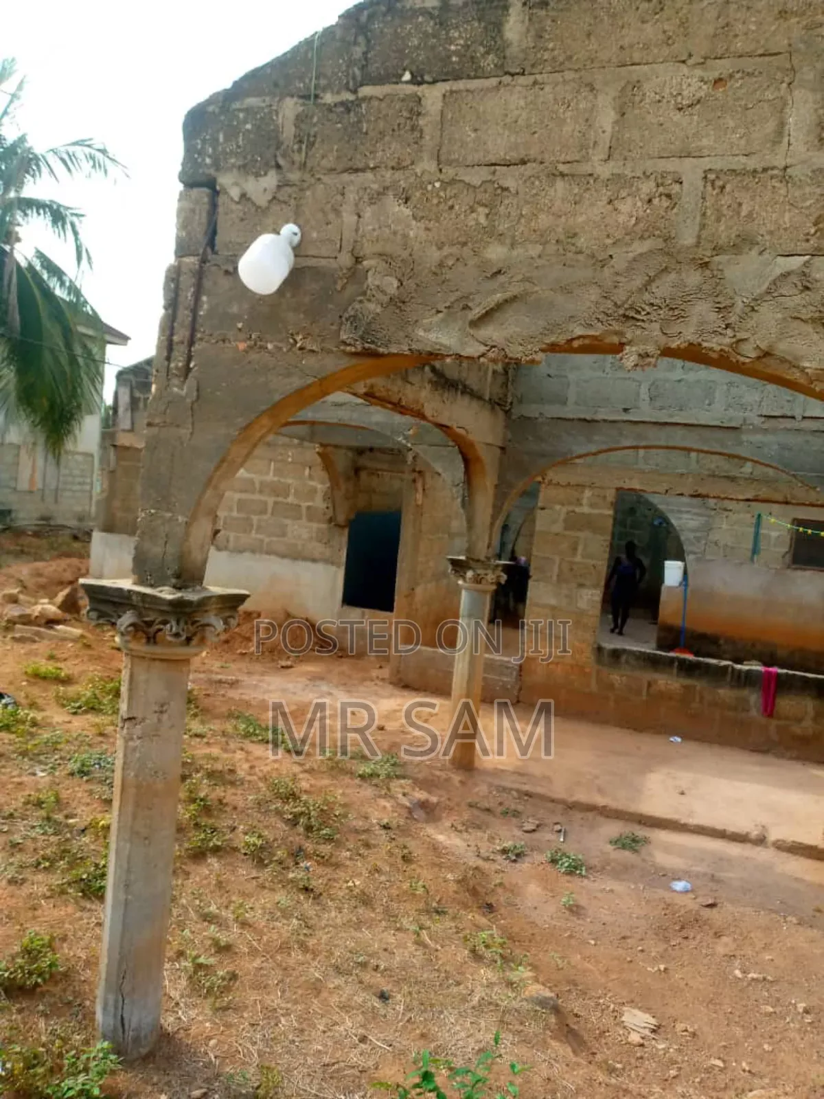 5bdrm House in Sam Properties, Weija for sale