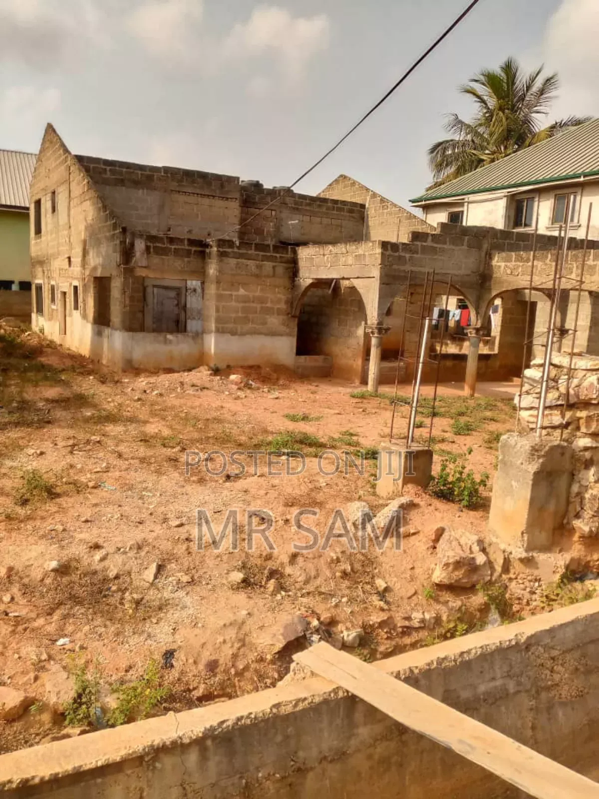 5bdrm House in Sam Properties, Weija for sale