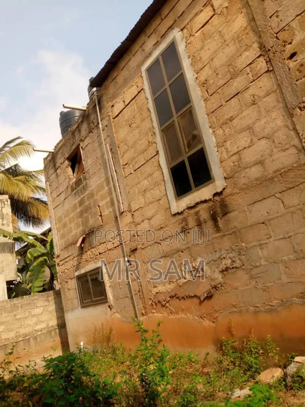 5bdrm House in Sam Properties, Weija for sale