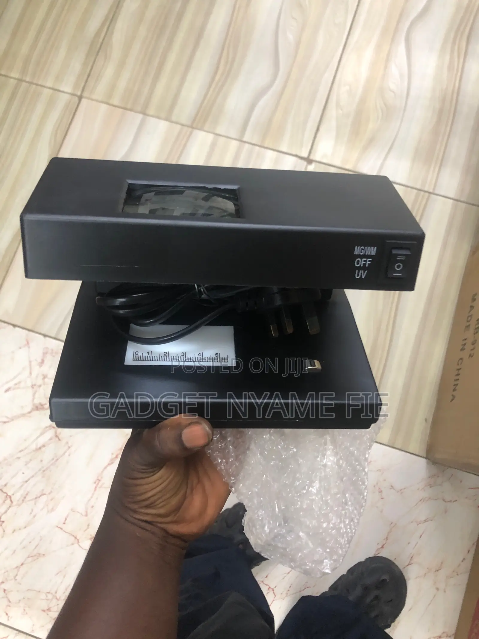 Counterfeit Money Detectors