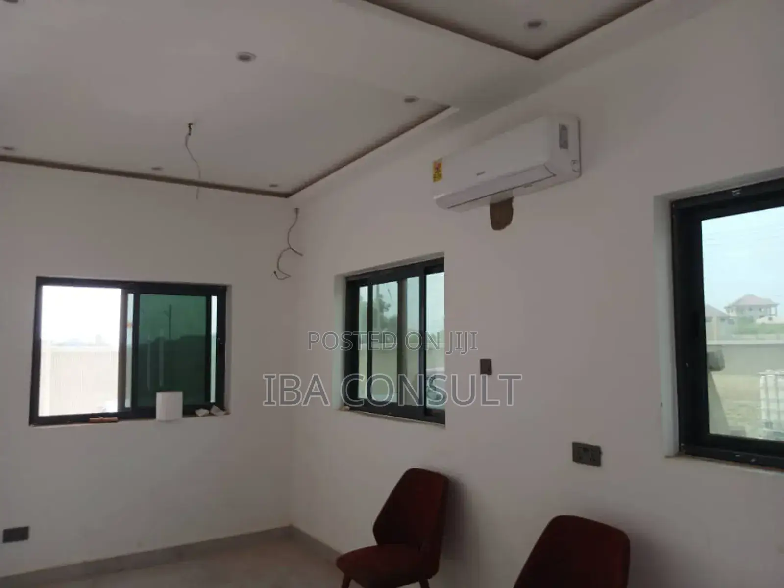 4bdrm House in Amrahia Adenta for sale