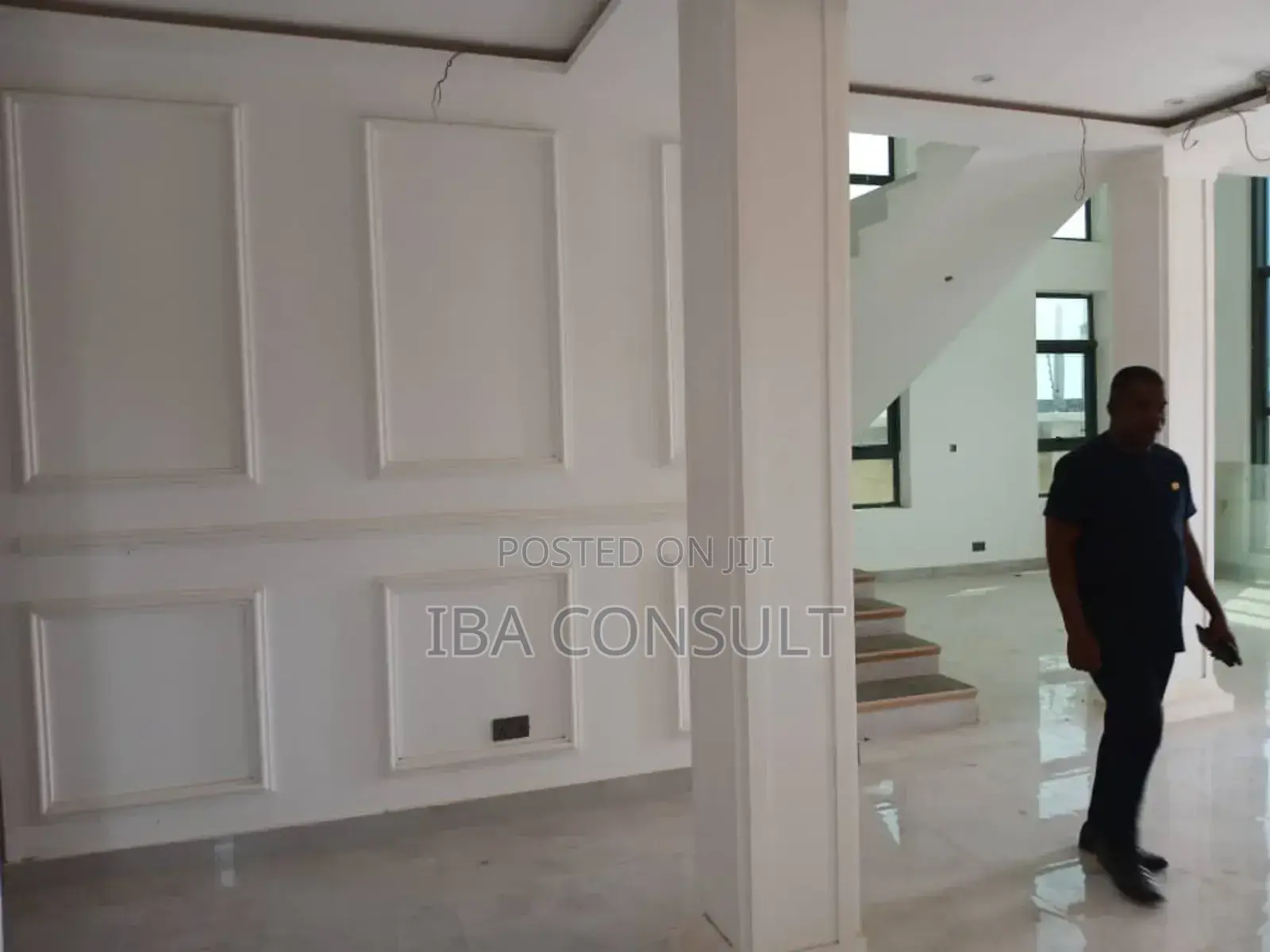 4bdrm House in Amrahia Adenta for sale