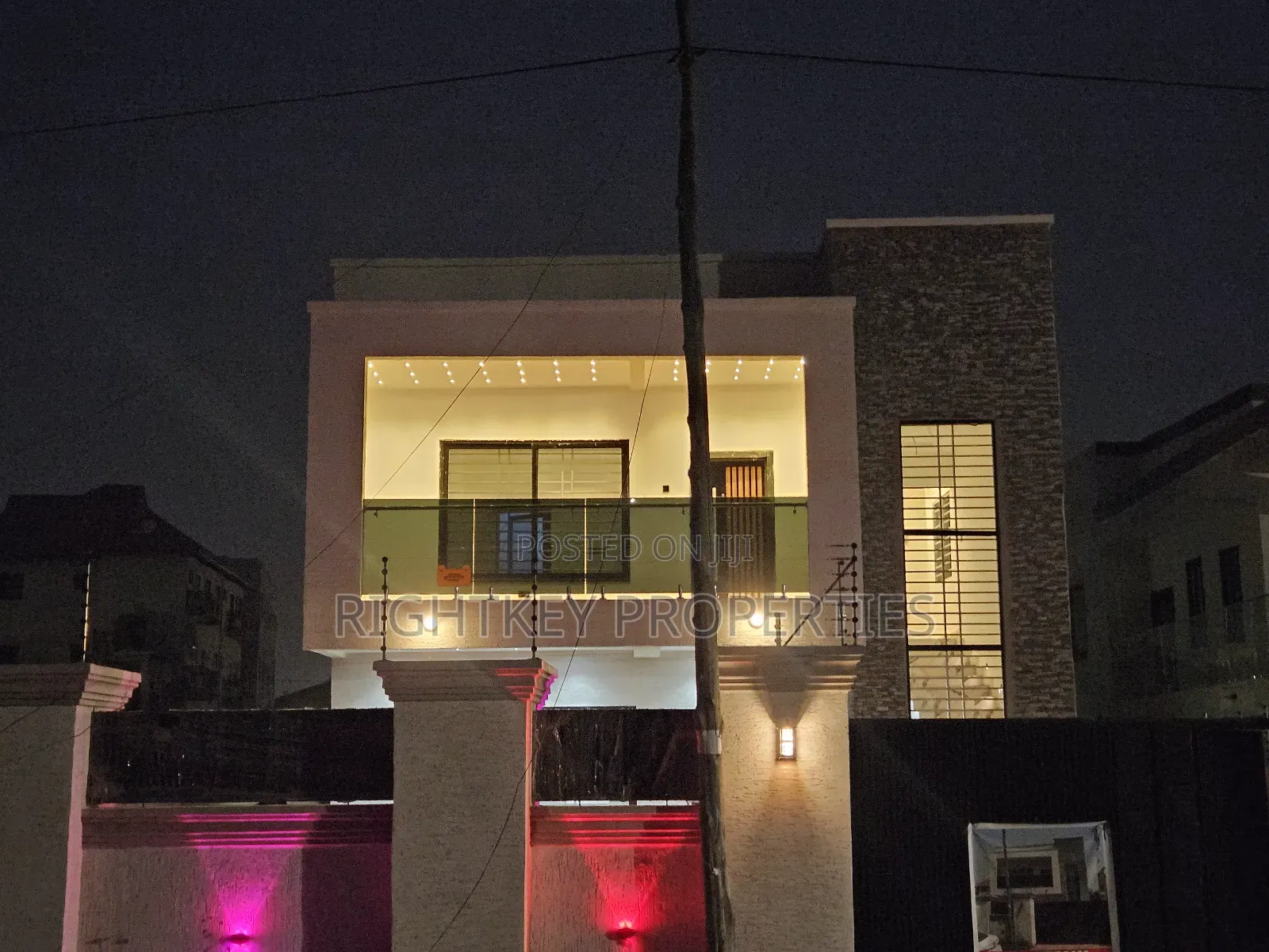4bdrm House in Rightkey, Kumasi Metropolitan for sale
