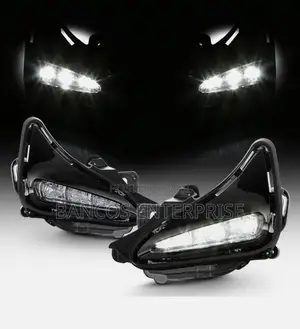Toyota Corolla 2017-2019 LE Fog Light And Cover