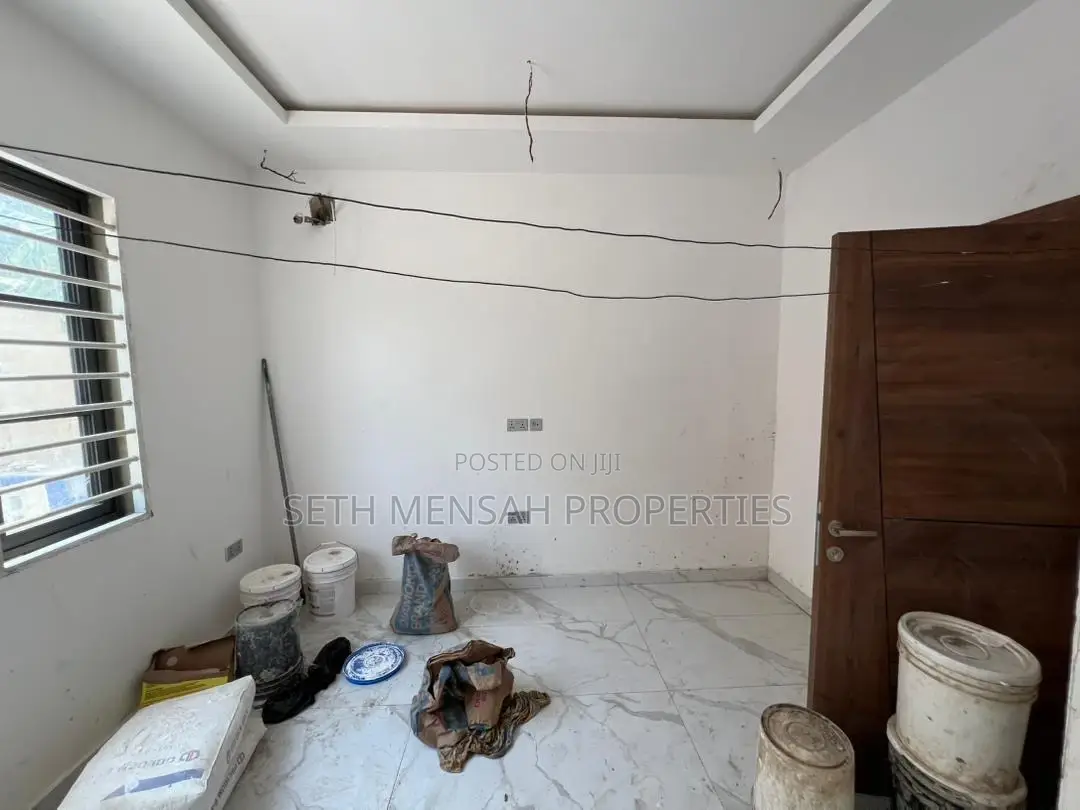 4bdrm House in Skm Property, West Legon for rent