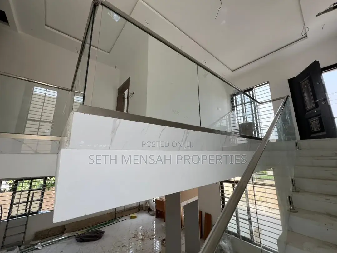 4bdrm House in Skm Property, West Legon for rent