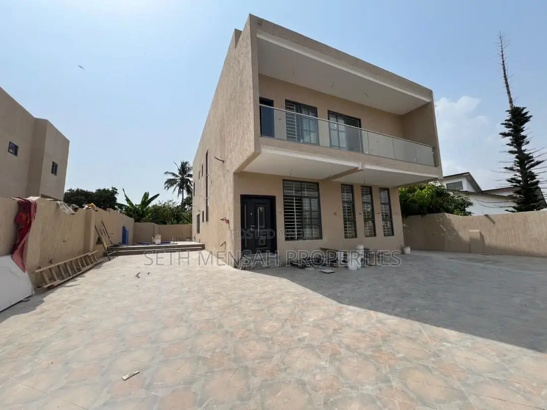 4bdrm House in Skm Property, West Legon for rent