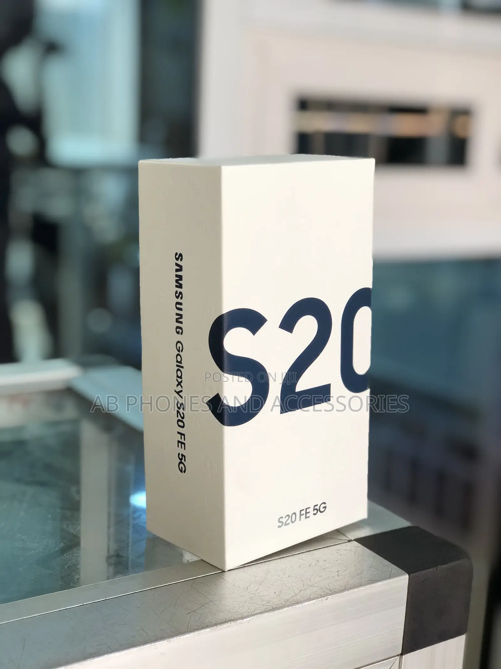 New Samsung Galaxy S20 FE 128 GB Blue
