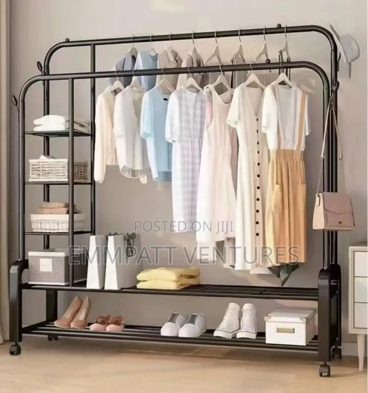 Metallic Multipurpose Hanger