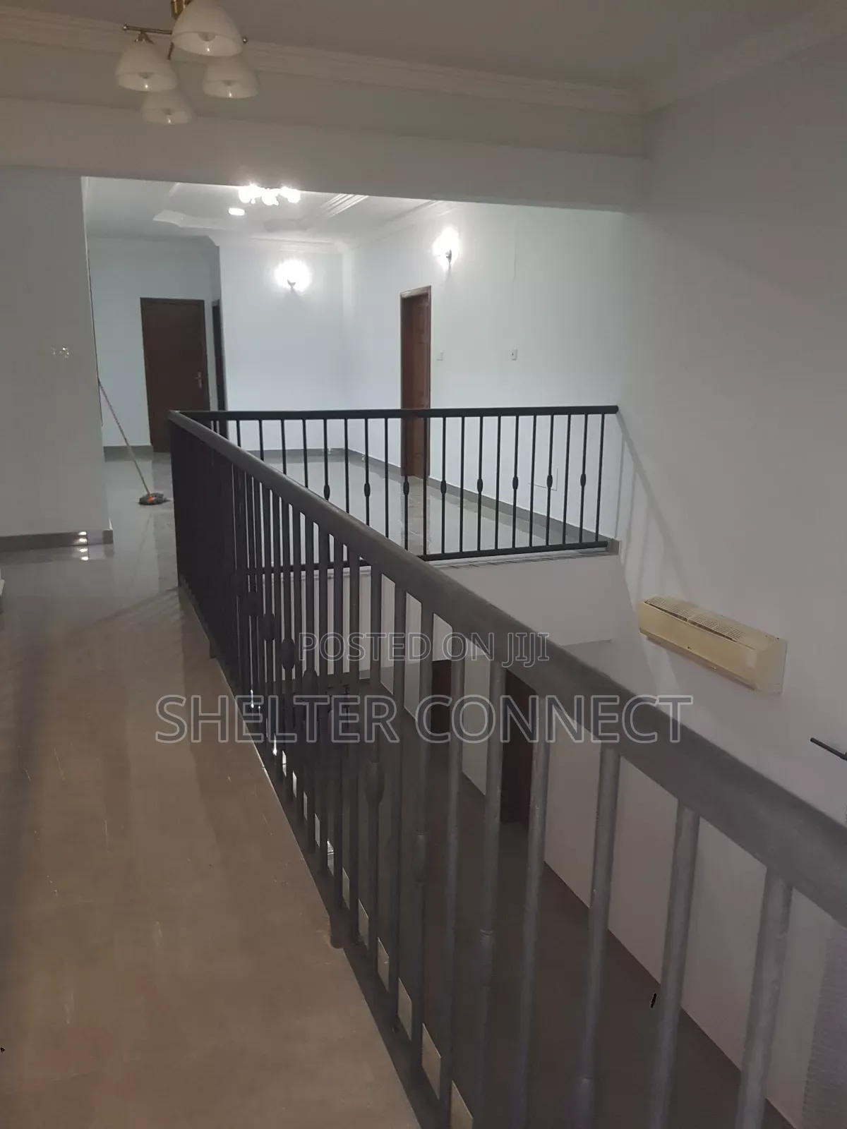 3bdrm Duplex in Oyarifa for sale