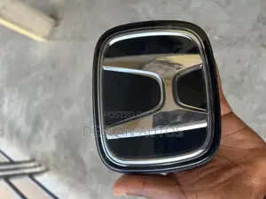 Honda Cr-v 2024 Emblem