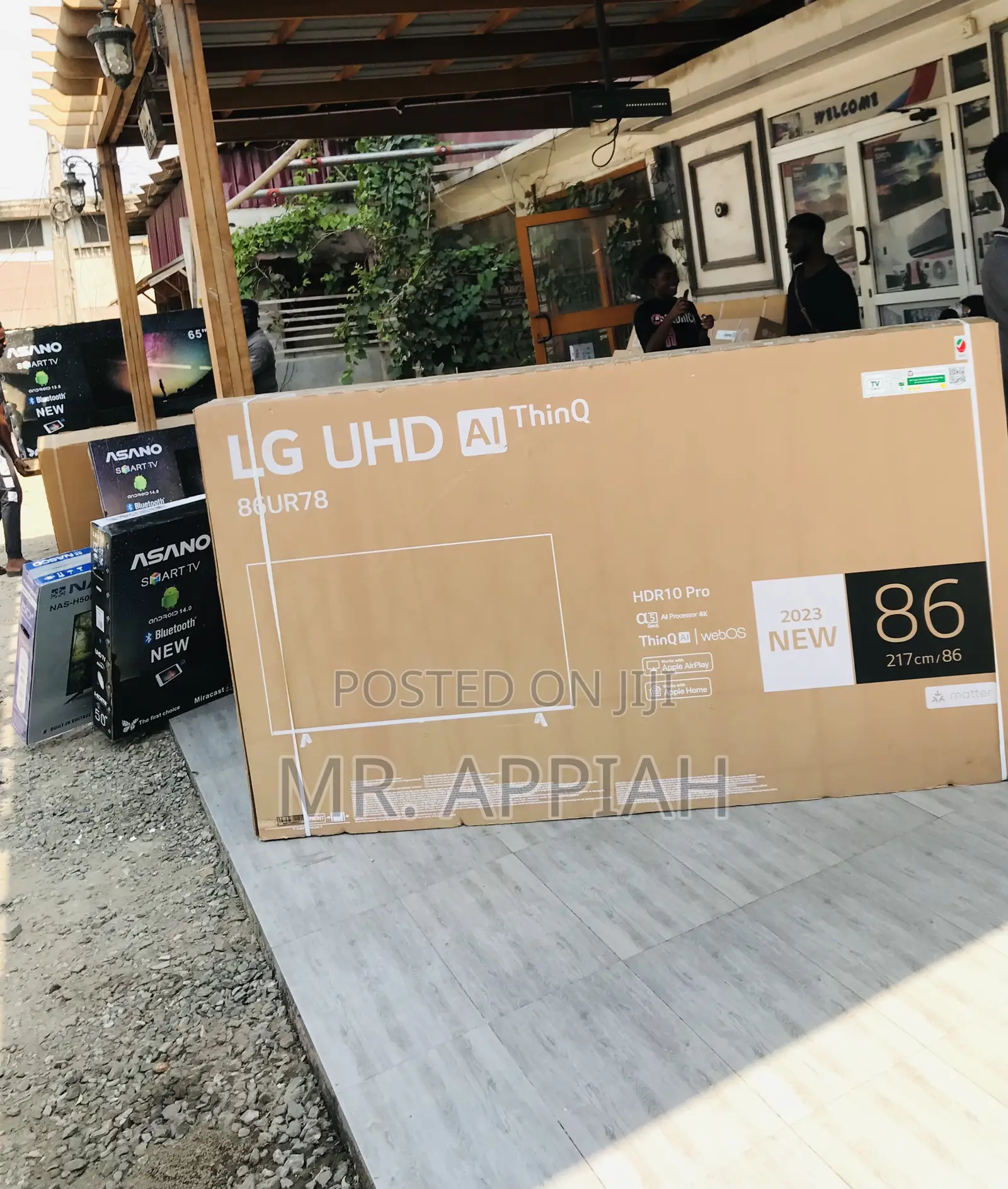 Original Lg 86UQ90 86” Uhd Smarr Screen Television.