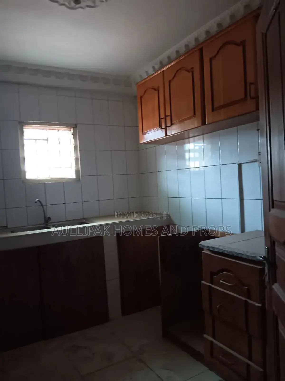 3bdrm House in Ensuonano, Accra Metropolitan for rent