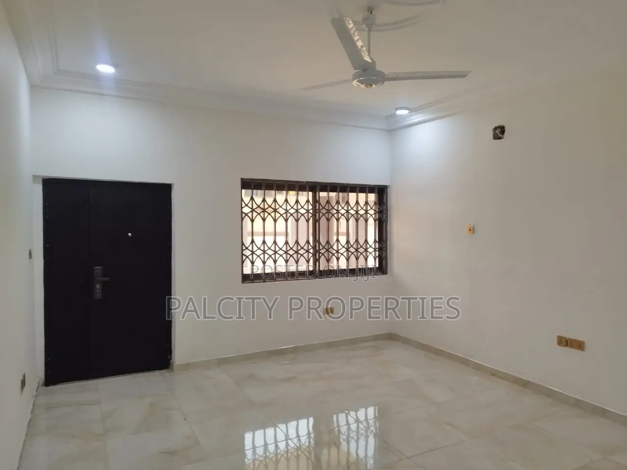 2bdrm Apartment in Ahenema Kokoben, Kumasi Metropolitan for rent
