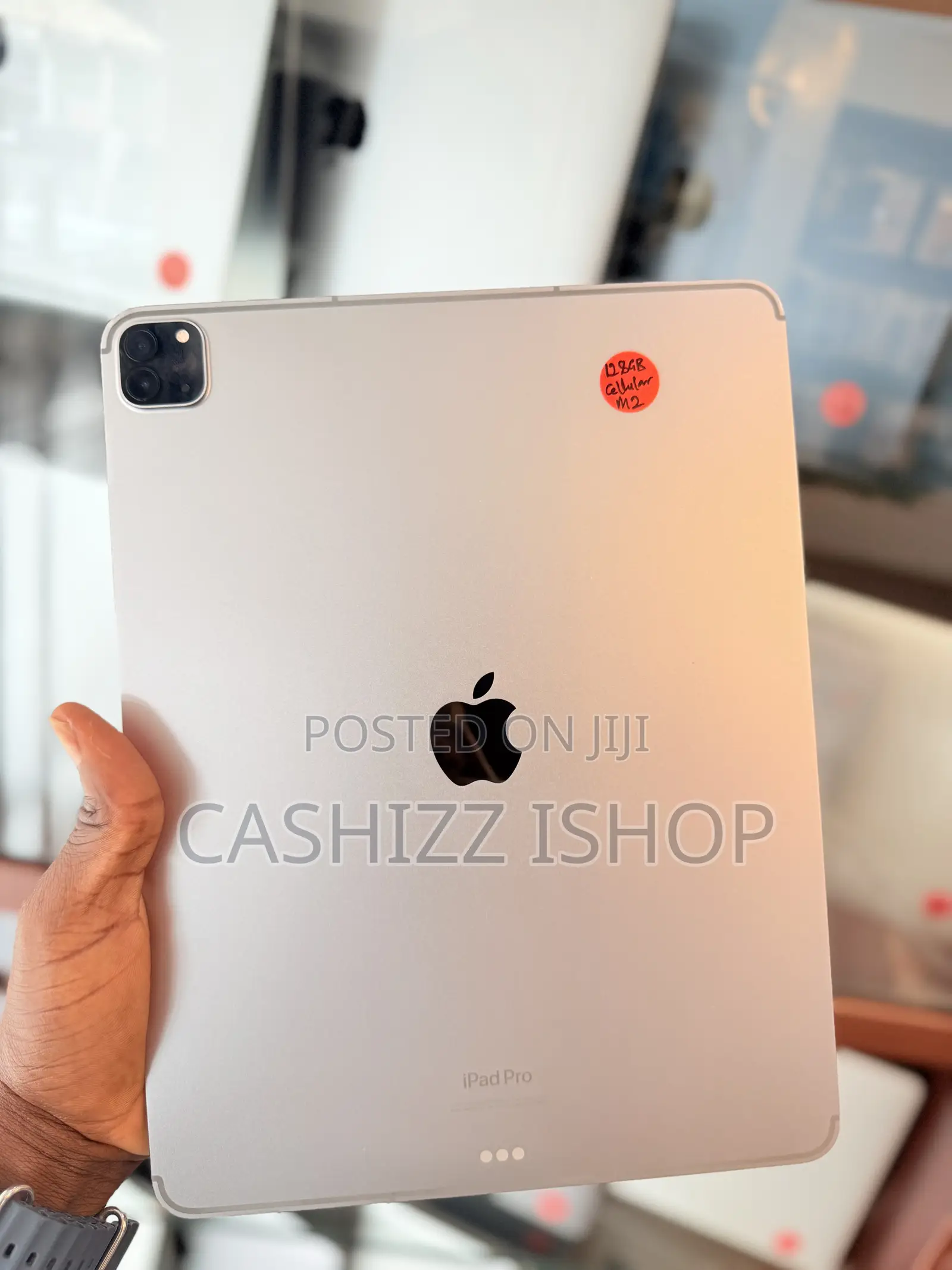 Apple iPad Pro 12.9 (2022) 128 GB Gray