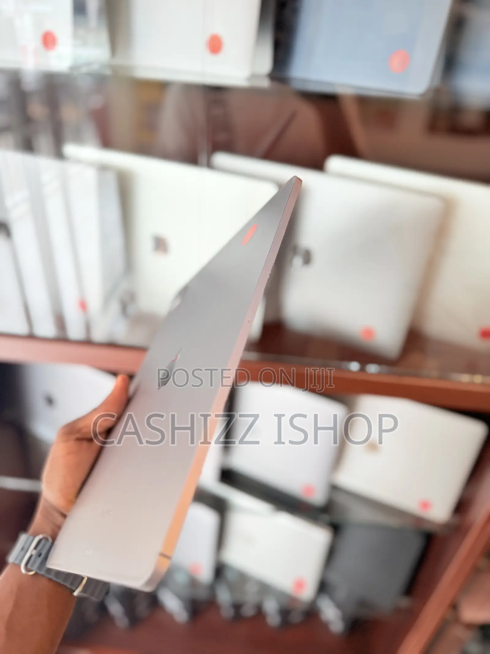 Apple iPad Pro 12.9 (2022) 128 GB Gray