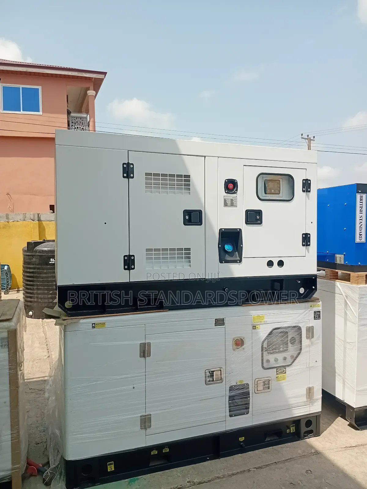 Uk Standard Perkins Silent Diesel Generator 35kva 30kw Fresh