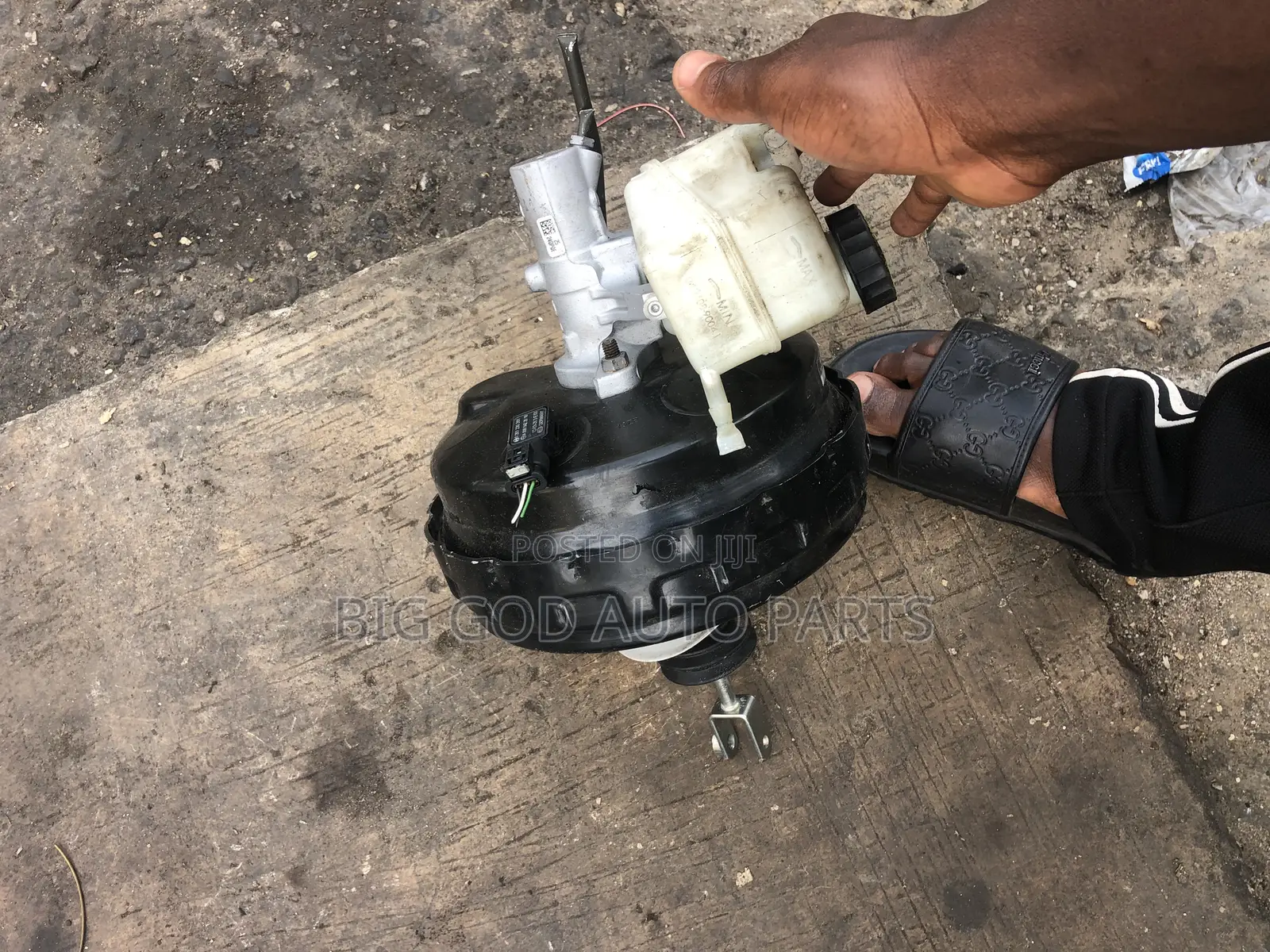 Range Rover Sport’S Brake Pot