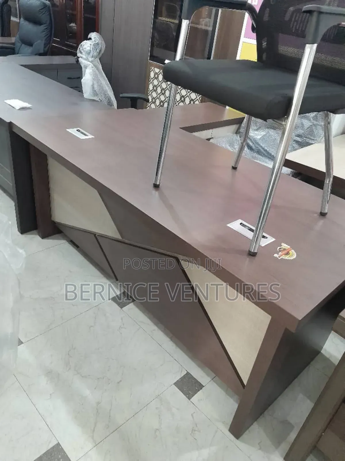 Office Workstation