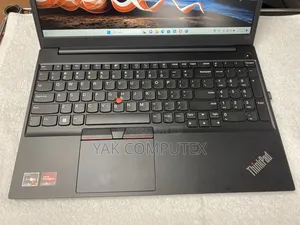 Laptop Lenovo Thinkpad E15 16GB AMD Ryzen 3 SSD 256GB