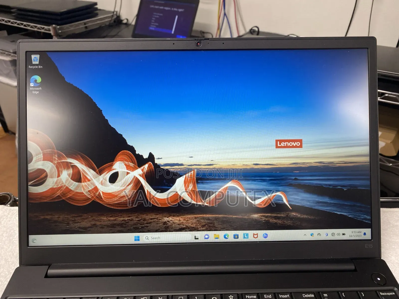 Laptop Lenovo Thinkpad E15 16GB AMD Ryzen 3 SSD 256GB