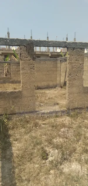 5bdrm House in Mark Estate At, Kumasi Metropolitan for sale