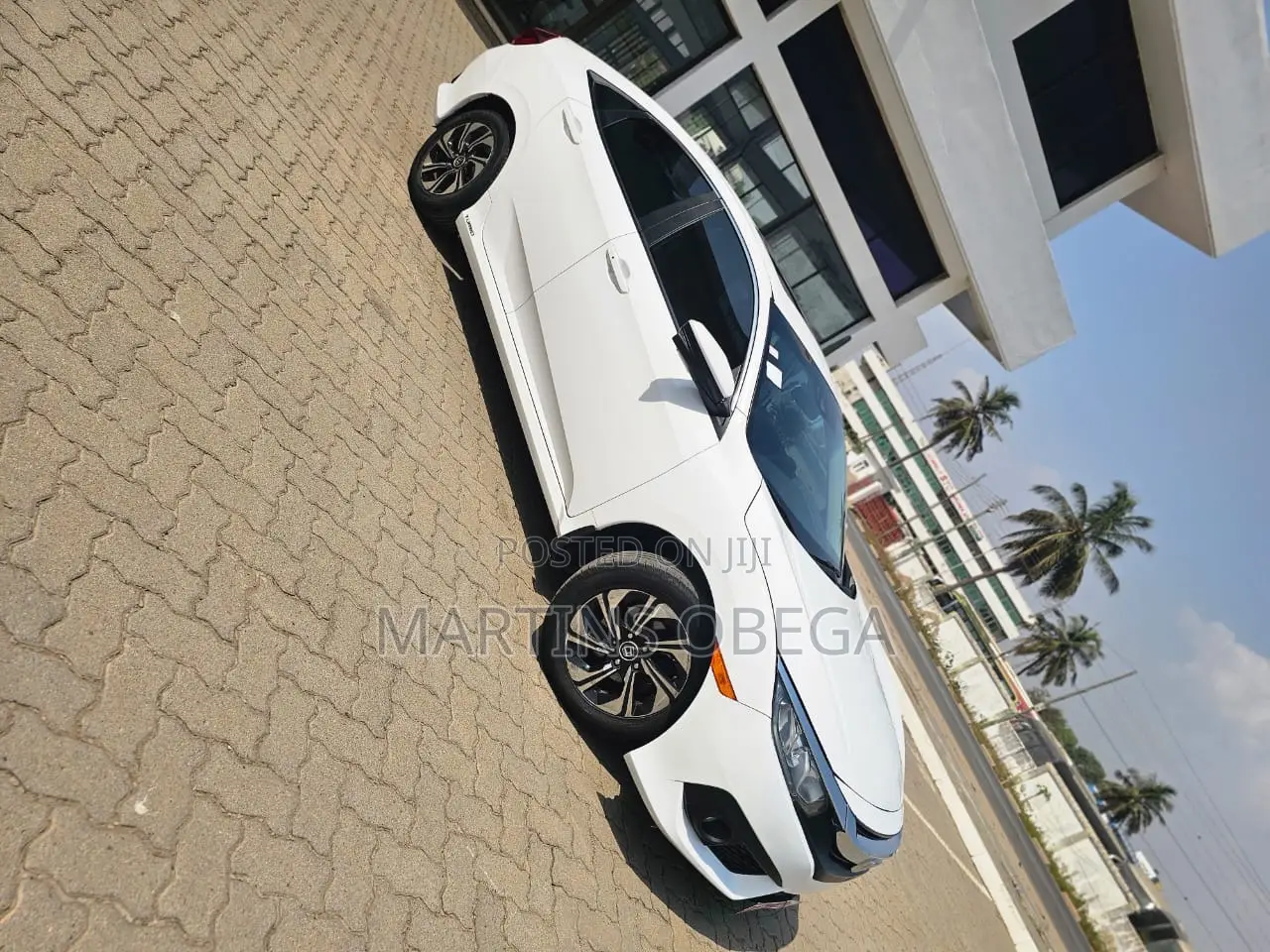 Honda Civic Sport 4dr Hatchback (1.5L 4cyl) 2017 White