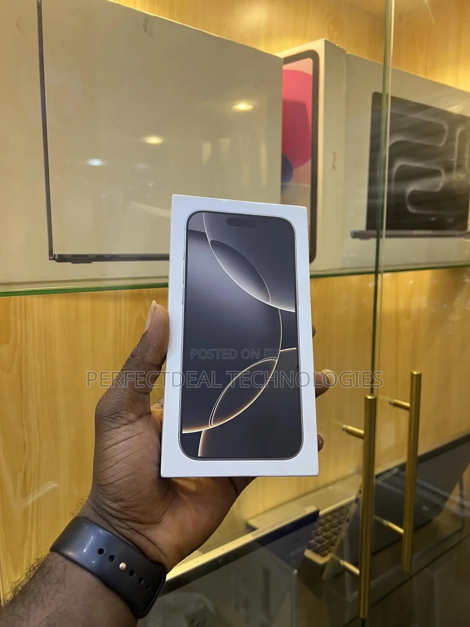 New Apple iPhone 16 Pro Max 256 GB White
