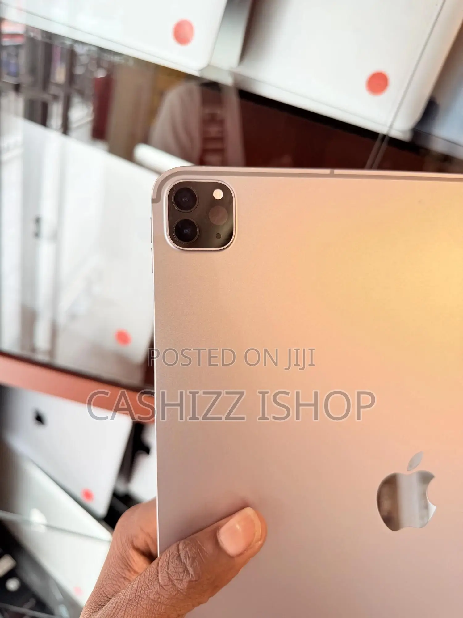 Apple iPad Pro 12.9 (2022) 128 GB Gray