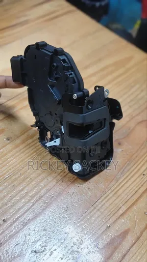 Actuator R L Freelander 2 Evoque Discovery Range Rover Sport