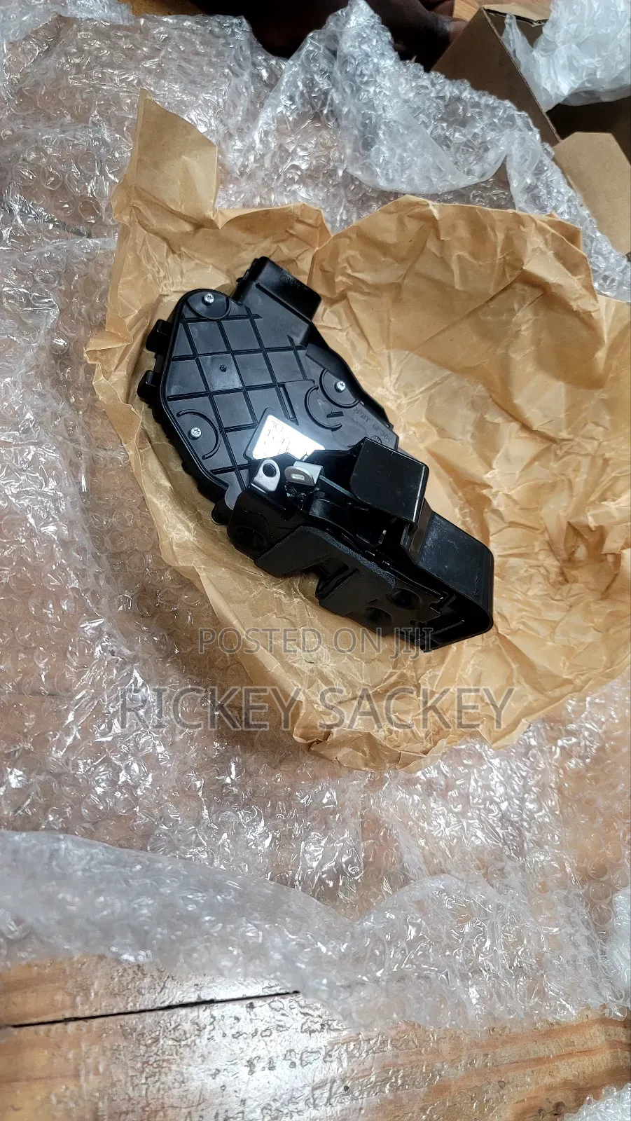 Actuator R L Freelander 2 Evoque Discovery Range Rover Sport