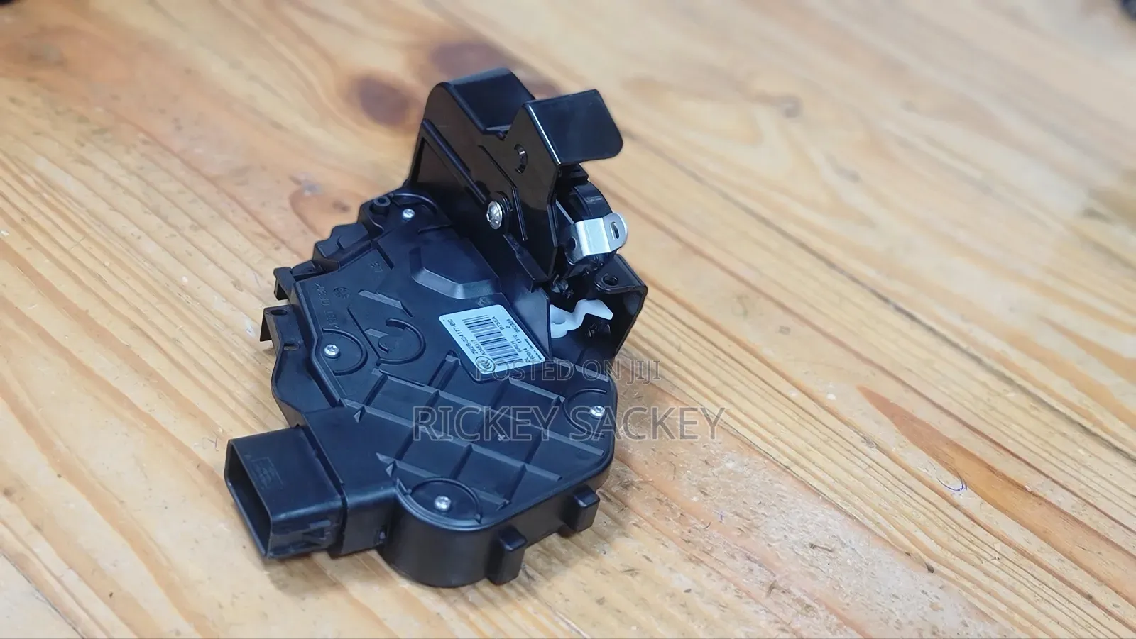 Actuator R L Freelander 2 Evoque Discovery Range Rover Sport