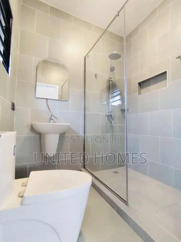 4bdrm House in Oyarifa for rent