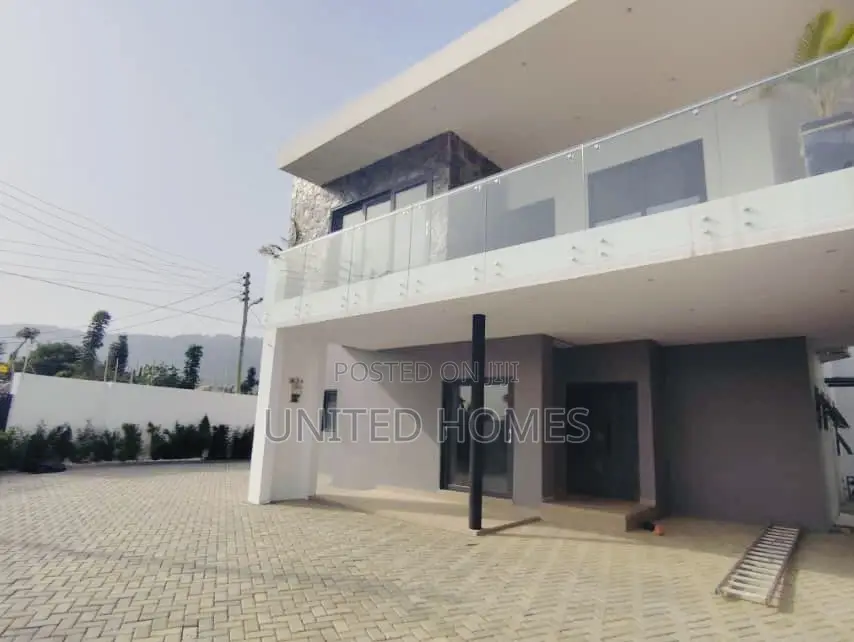 4bdrm House in Oyarifa for rent