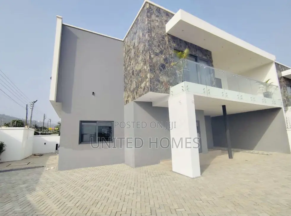 4bdrm House in Oyarifa for rent