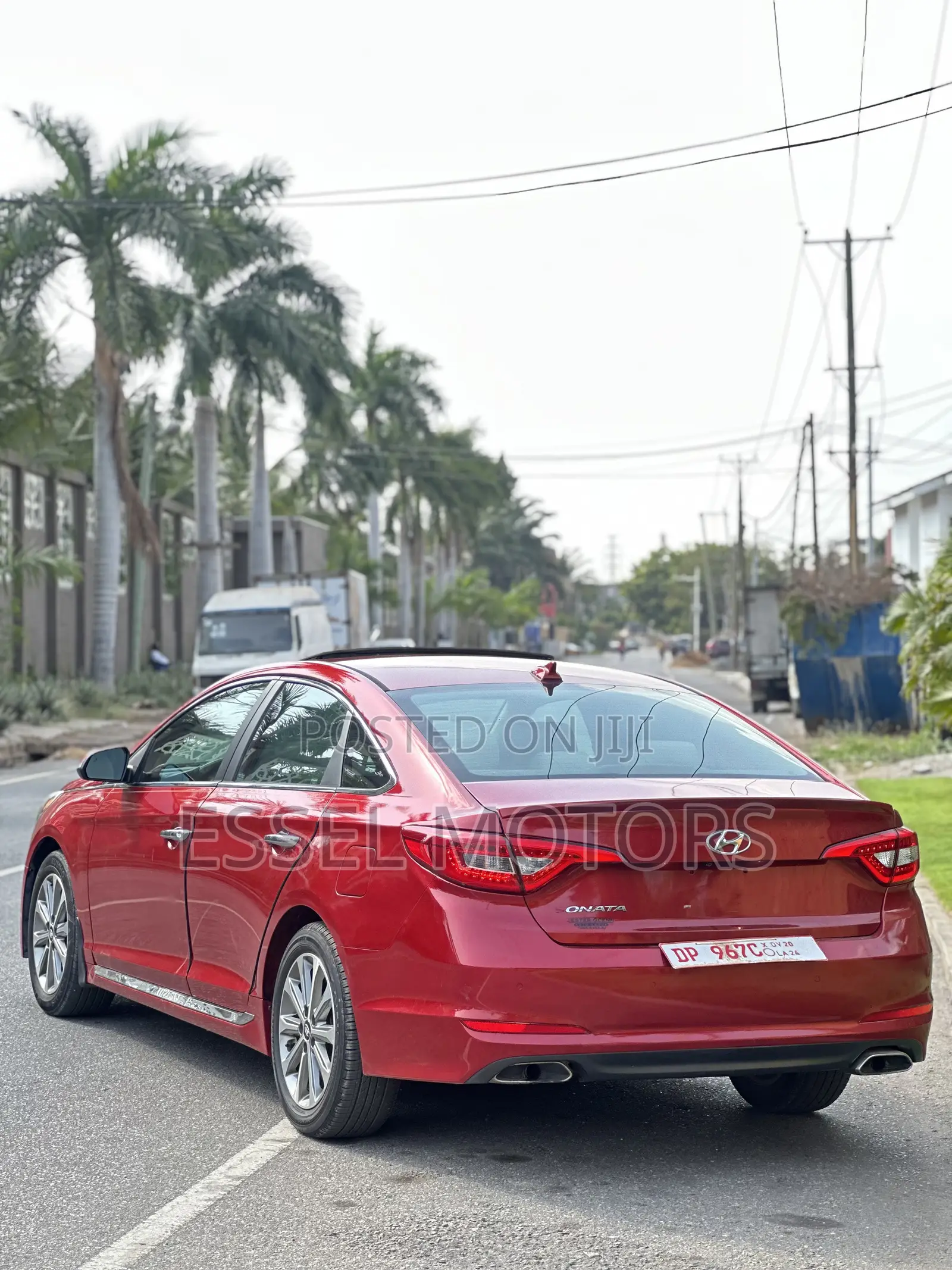 Hyundai Sonata Limited Sedan FWD (2.4L 4cyl 6A) 2017 Burgundy