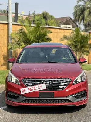 Hyundai Sonata Limited Sedan FWD (2.4L 4cyl 6A) 2017 Burgundy