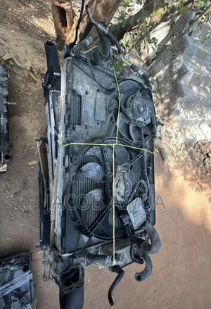 Range Rover Evogue 2015 Radiator