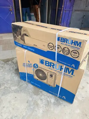 Powerful Airflow Split R410 Gas Bruhm 1.5hp Ac White