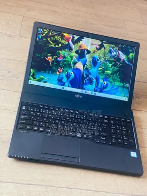 Laptop Fujitsu 8GB Intel Core I3 HDD 500GB