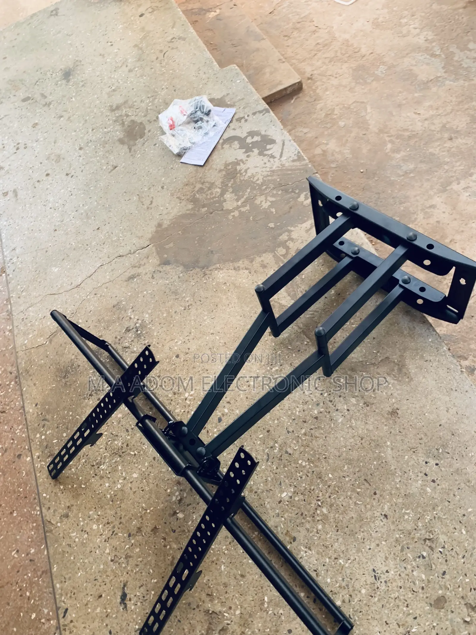 Adjust Your 85” 88” 77” 100” Led Tv With This Mount