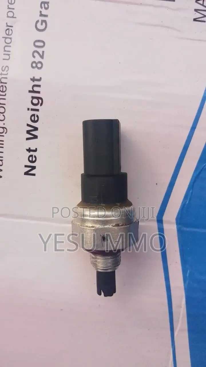 Mercedes Benz C300 Pressure Switch