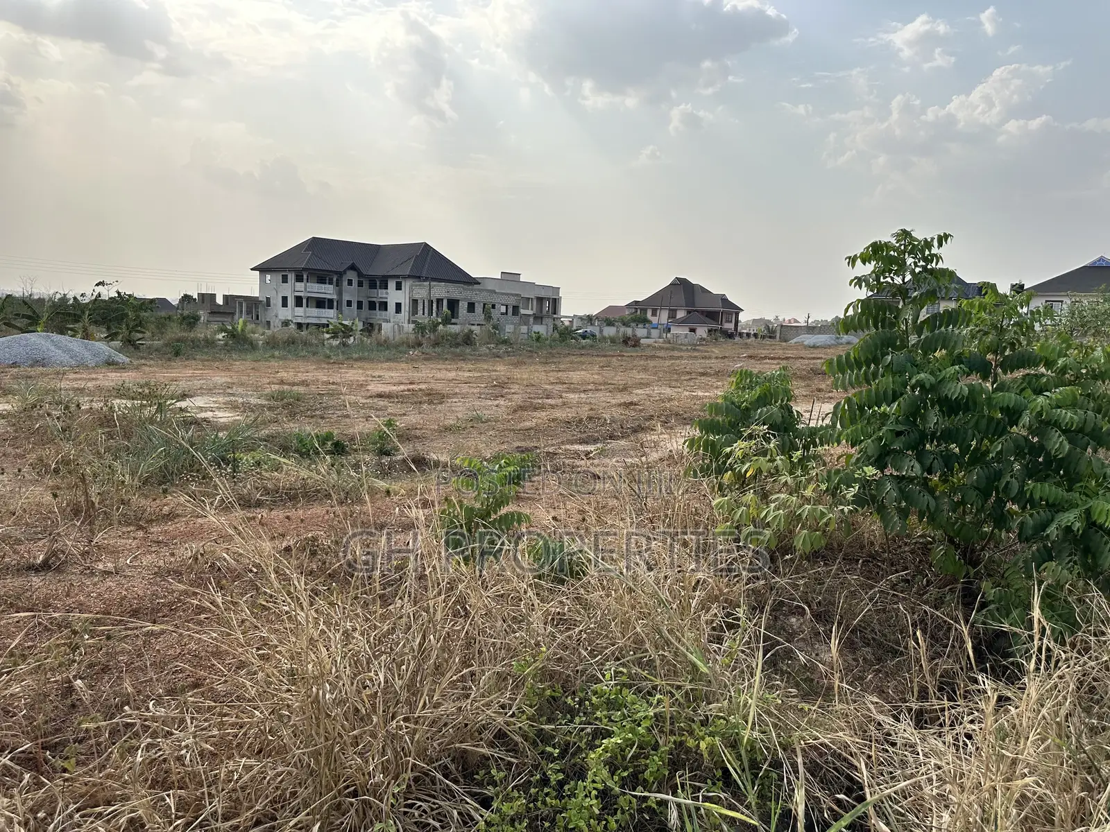 One Plot for Sale at Diamond Hills.