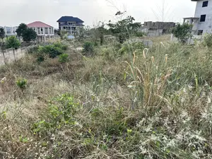 One Plot for Sale at Diamond Hills.