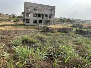 One Plot for Sale at Diamond Hills Ohwimase.