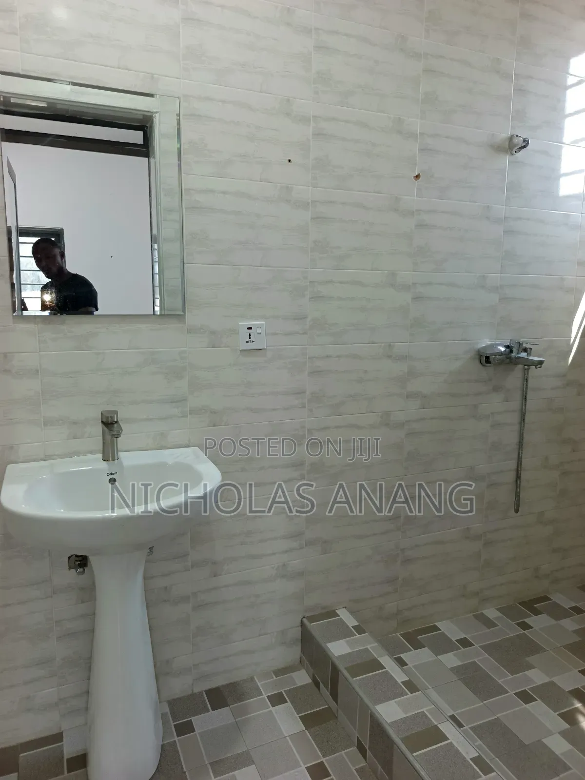 2bdrm Apartment in The Dorns Properties, Tseaddo for rent