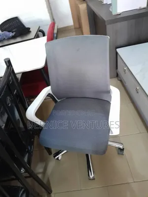 Gary Swivel Chairs 
